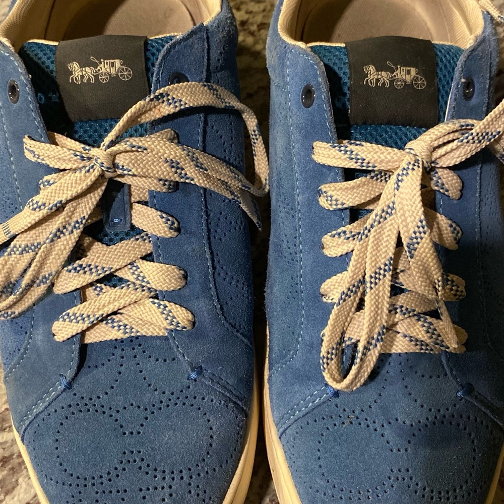 A Nice pair coach blue suede sneakers - Picture 5 of 5